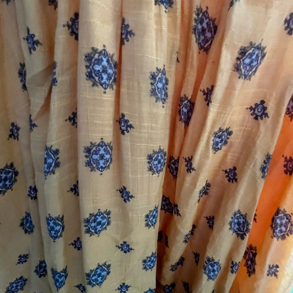 Urban outfitters yellow dress size small. - Picture 2 of 2